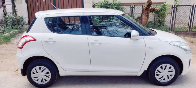 https://images10.gaadi.com/usedcar_image/3694065/original/img2924421__used_car_2924421_1701249575.jpg?imwidth=6401