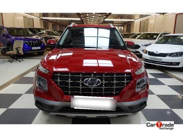 https://images10.gaadi.com/usedcar_image/3694118/original/processed_processed_img2924457__used_car_2924457_1701250530.jpg?imwidth=6400