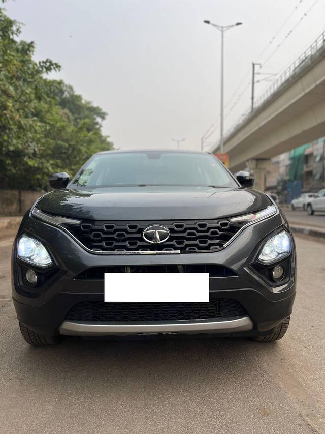 https://images10.gaadi.com/usedcar_image/3694128/original/processed_img2924464__usedcar_1_8101701250447_1701250481.jpg?imwidth=6400