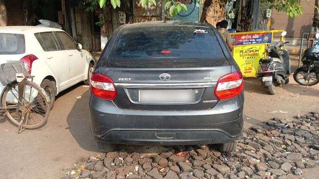 https://images10.gaadi.com/usedcar_image/3694205/original/22__VCC_1822610_96_1700647336.jpg?imwidth=6402