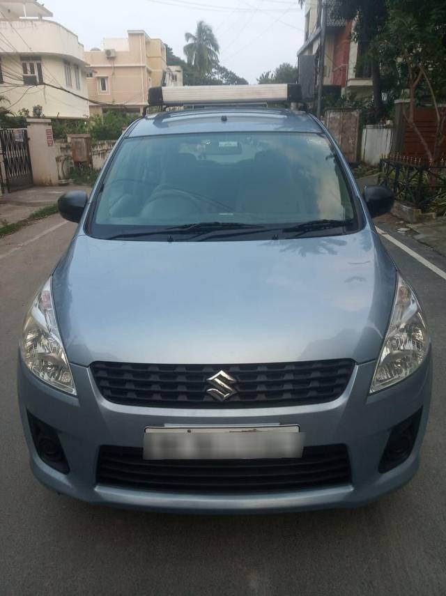 https://images10.gaadi.com/usedcar_image/3694230/original/processed_img2924531__used_car_2924531_1702557731.jpg?imwidth=6400