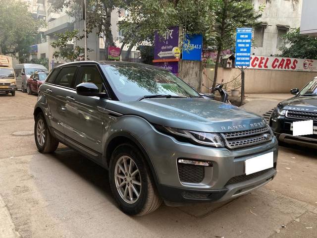 https://images10.gaadi.com/usedcar_image/3694275/original/processed_img2924562__usedcar_2016rangeroverevoquesd4se4x4_5__1201701255905_1701255940.jpg?imwidth=6400