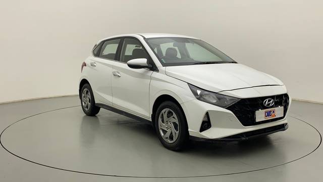 https://images10.gaadi.com/usedcar_image/3694293/original/a10b4a0d-a721-4b06-b829-bee606406587__43.jpg?imwidth=6400