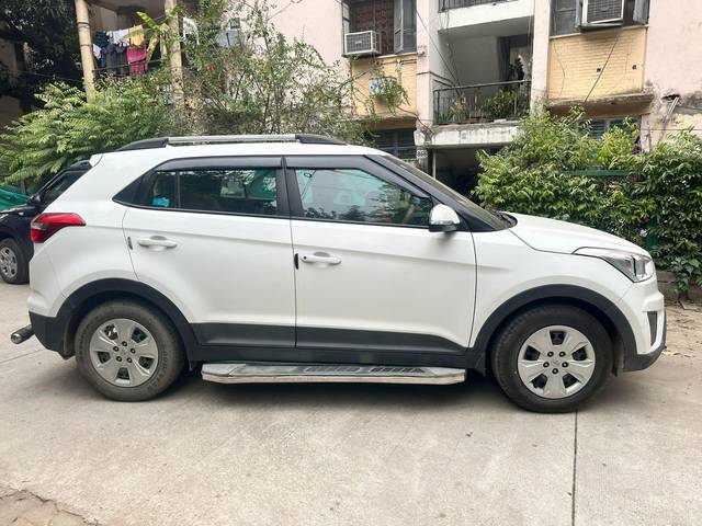 https://images10.gaadi.com/usedcar_image/3694316/original/processed_img2924581__used_car_2924581_1701257320.jpg?imwidth=6401