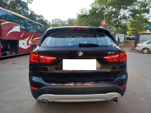 https://images10.gaadi.com/usedcar_image/3694363/original/processed_img2924625__usedcar_1a644dee_6ed5_421d_af0a_ea139720b1e0_2924625_1701257696.jpg?imwidth=6402