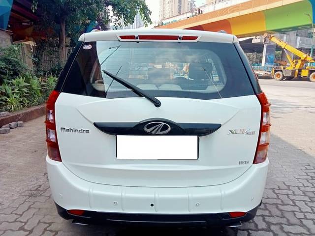 https://images10.gaadi.com/usedcar_image/3694374/original/processed_img2924630__usedcar_b982955e_5d5e_46e3_97e3_00027e7f9f27_119241701257882_1701257894.jpg?imwidth=6402
