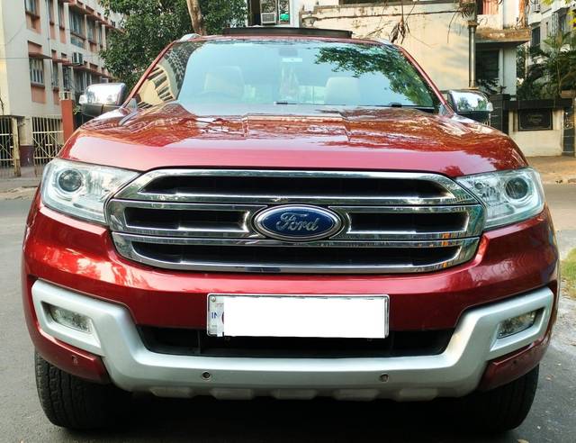 https://images10.gaadi.com/usedcar_image/3694408/original/processed_img2924638__used_car_2924638_1702987894.jpg?imwidth=6400