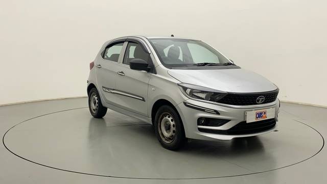 https://images10.gaadi.com/usedcar_image/3694417/original/6836f328-a697-4bef-a86b-2a3c3008624c__43.jpg?imwidth=6400