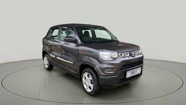 https://images10.gaadi.com/usedcar_image/3694432/original/slot__1-7-Exterior-17650054728-d6641a066b1a443b894374f9f1719b60-Exterior-7.jpg?imwidth=6400