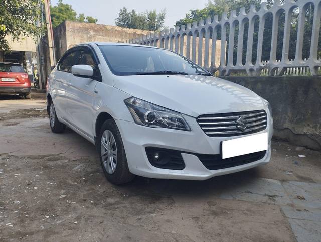 https://images10.gaadi.com/usedcar_image/3694519/original/processed_img2924726__used_car_2924726_1701311823.jpg?imwidth=6400