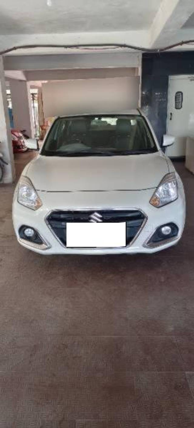 https://images10.gaadi.com/usedcar_image/3694591/original/processed_800bf6d4-c575-490e-af35-7cc9478300b9.jpg?imwidth=6402