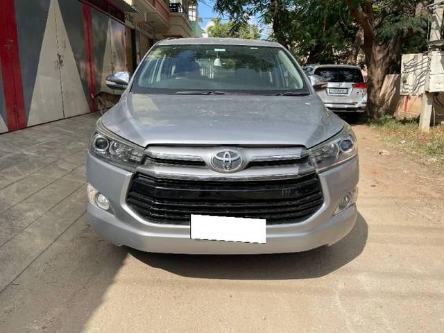 https://images10.gaadi.com/usedcar_image/3694667/original/processed_b513b9f9-f4e9-4712-be18-37dbaed9eeb9.jpg?imwidth=6402