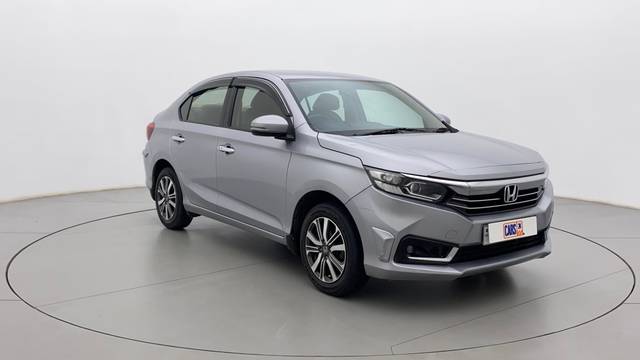 https://images10.gaadi.com/usedcar_image/3694710/original/68f1cf19-7cb9-48fa-98bc-f8da148ff4e9__43.jpg?imwidth=6400