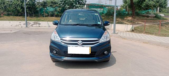 https://images10.gaadi.com/usedcar_image/3694722/original/processed_img2924808__used_car_2924808_1701314934.jpg?imwidth=6401