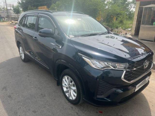 https://images10.gaadi.com/usedcar_image/3694726/original/processed_1427a4bc-73be-4d82-8ee7-5cdf5caf2e7d.jpeg?imwidth=6400