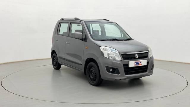 https://images10.gaadi.com/usedcar_image/3694736/original/a3fdd159-f103-4402-b2ed-46f0ce0d0149__44.jpg?imwidth=6400
