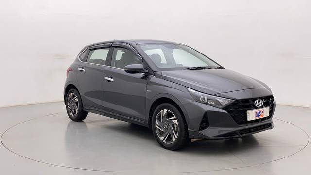 https://images10.gaadi.com/usedcar_image/3694747/original/31a1c512-7688-40e1-87e4-7b89638b01fd__43.jpg?imwidth=6400