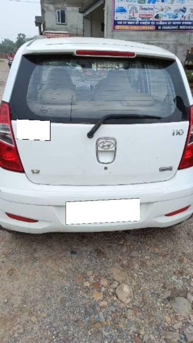 https://images10.gaadi.com/usedcar_image/3694795/original/processed_6b014d77-fea3-45ce-ac50-17f81bf13c7f.jpg?imwidth=6401