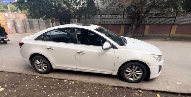 https://images10.gaadi.com/usedcar_image/3694966/original/processed_7c4766c0-db33-4cca-a9b6-57e239e16056.jpeg?imwidth=6401