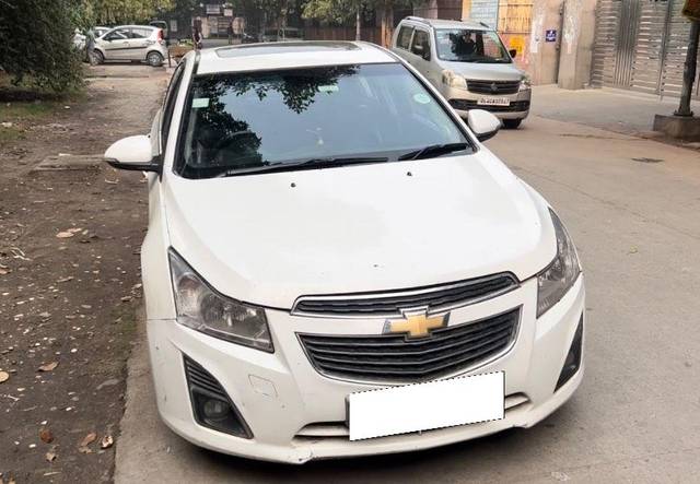 https://images10.gaadi.com/usedcar_image/3694966/original/processed_d2eeb303-8051-45c9-b3fc-3a72a0d4ca90.jpeg?imwidth=6400
