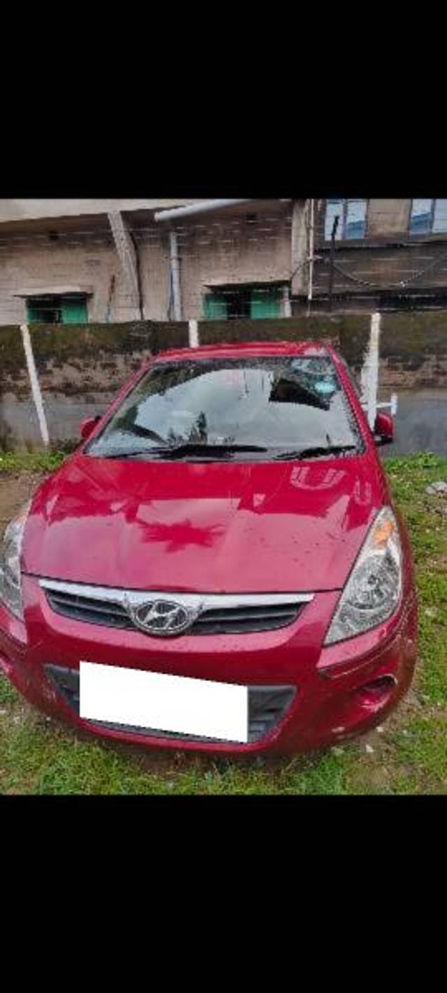 https://images10.gaadi.com/usedcar_image/3694999/original/processed_b544262b-0d8d-4aa9-9caa-b6089116ff71.jpg?imwidth=6400