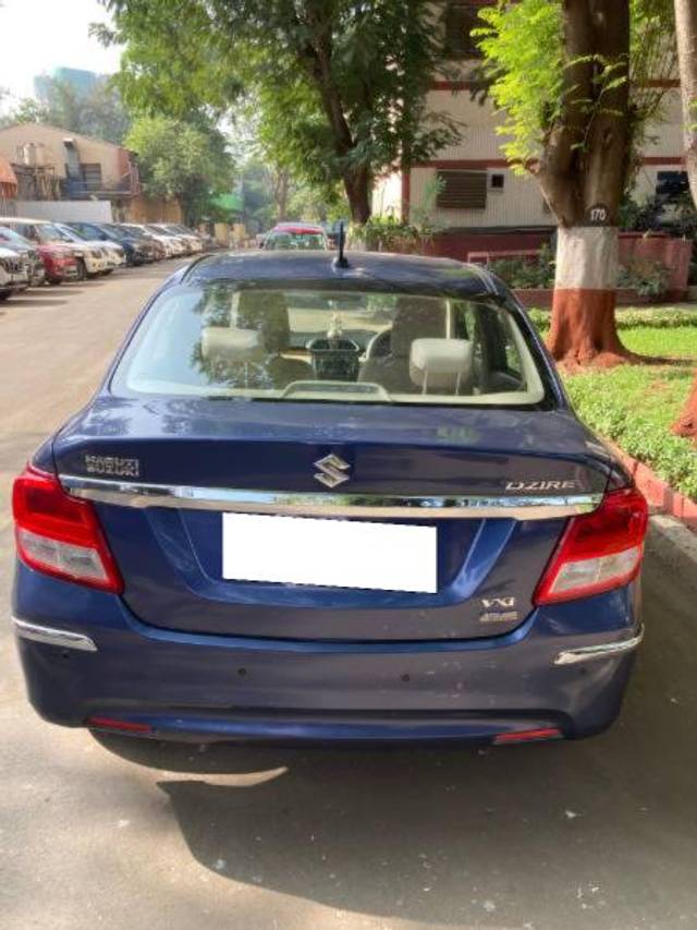 https://images10.gaadi.com/usedcar_image/3695175/original/processed_986362a5-3ee2-4199-81fa-a82764c04379.jpg?imwidth=6402