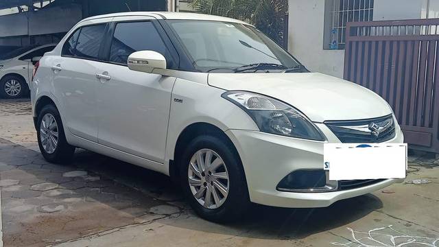https://images10.gaadi.com/usedcar_image/3695178/original/processed_img2924893__usedcar_4_5701701322044_1701322080.jpeg?imwidth=6400