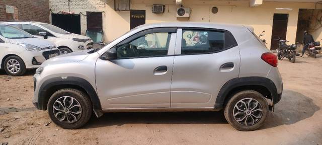 https://images10.gaadi.com/usedcar_image/3695185/original/23__VCC_IMG_1700714198299_1822844_95_1700714298.jpg?imwidth=6401
