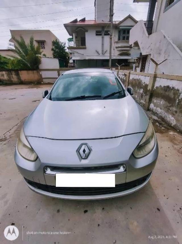 https://images10.gaadi.com/usedcar_image/3695193/original/processed_2a9a3ded-01fd-4e19-b7bd-3b7fed62bce1.jpg?imwidth=6402
