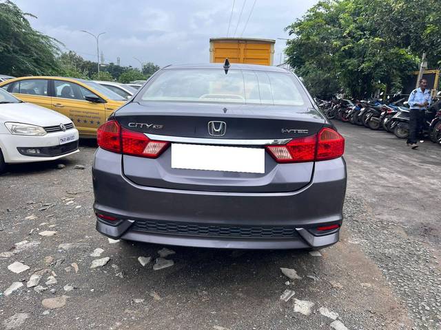 https://images10.gaadi.com/usedcar_image/3695199/original/processed_img2924906__usedcar_whatsappimage2023_11_30at110113am_63411701322383_1701322435.jpeg?imwidth=6402