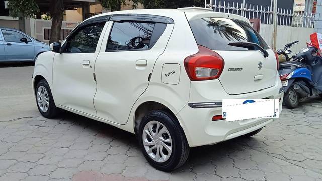 https://images10.gaadi.com/usedcar_image/3695217/original/processed_img2924918__usedcar_15_5701701322848_1701322892.jpeg?imwidth=6402