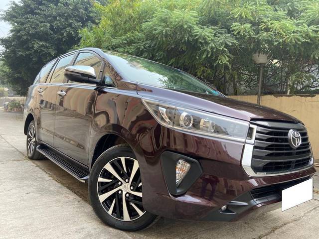 https://images10.gaadi.com/usedcar_image/3695409/original/processed_img2925021__used_car_2925021_1701328294.jpg?imwidth=6401