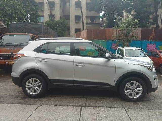 https://images10.gaadi.com/usedcar_image/3695426/original/processed_img2925031__used_car_2925031_1701415185.jpg?imwidth=6401