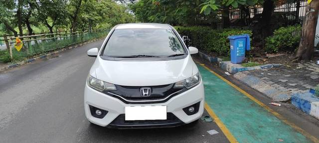 https://images10.gaadi.com/usedcar_image/3695476/original/processed_69f8c027-ae25-4624-98e3-7fcd7915d1cf.jpeg?imwidth=6400