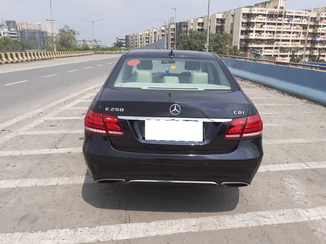 https://images10.gaadi.com/usedcar_image/3695512/original/processed_img2925086__usedcar_whatsappimage2023_10_06at124523_1401701327942_1701330436.jpeg?imwidth=6402