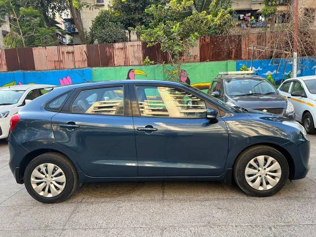 https://images10.gaadi.com/usedcar_image/3695525/original/img2925094__used_car_2925094_1701331308.jpg?imwidth=6401