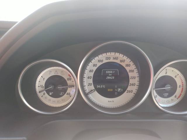 https://images10.gaadi.com/usedcar_image/3695552/original/img2925116__used_car_2925116_1701331702.jpg?imwidth=6401