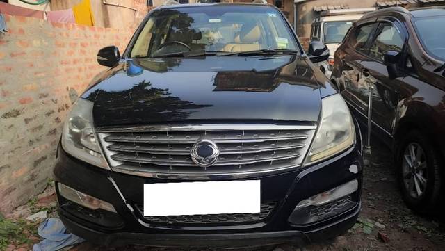 https://images10.gaadi.com/usedcar_image/3695557/original/processed_8bdcb778-95dc-4827-8d70-11a4cf9b0c74.jpg?imwidth=6400