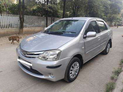 Toyota Etios V Toyota Etios V