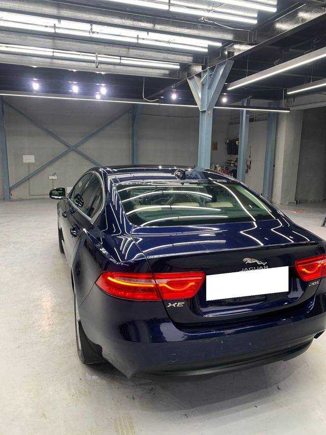 https://images10.gaadi.com/usedcar_image/3695570/original/processed_img2925129__used_car_2925129_1701332066.jpg?imwidth=6401