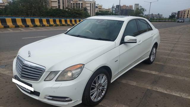 https://images10.gaadi.com/usedcar_image/3695617/original/processed_img2925161__usedcar_whatsappimage2023_08_24at140131_copy_1401701332292_1701332321.jpeg?imwidth=6400