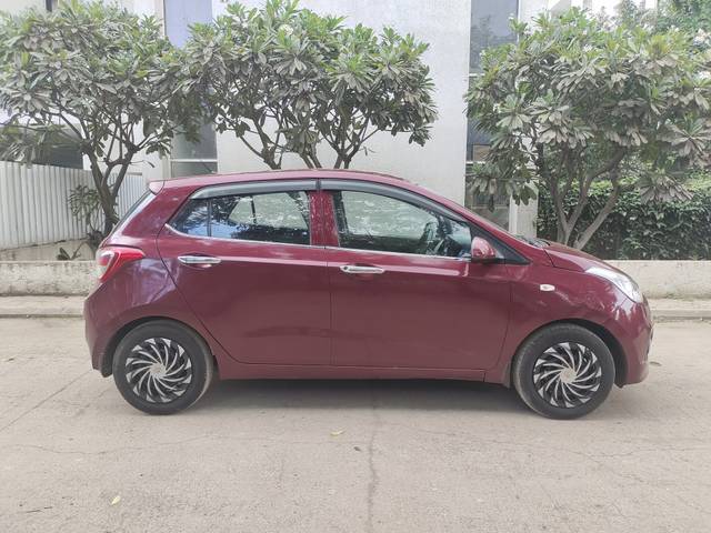 https://images10.gaadi.com/usedcar_image/3695634/original/img2925177__used_car_2925177_1701333164.jpg?imwidth=6401