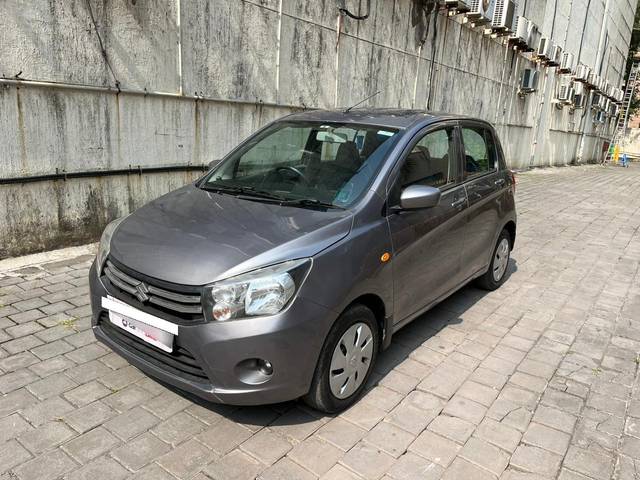 https://images10.gaadi.com/usedcar_image/3695649/original/processed_img2925187__used_car_2925187_1701333369.jpg?imwidth=6402