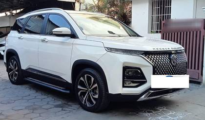 MG Hector Plus 1.5 Turbo Savvy Pro CVT 7 Str BSVI MG Hector Plus 1.5 Turbo Savvy Pro CVT 7 Str BSVI