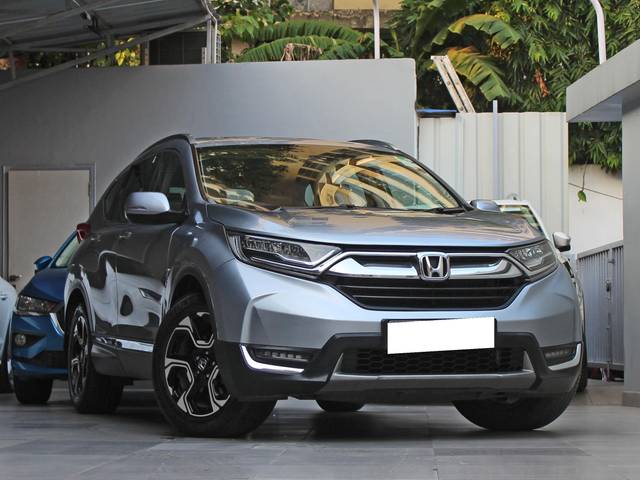 https://images10.gaadi.com/usedcar_image/3695673/original/processed_img2925196__usedcar_1_2925196_1701334059.jpg?imwidth=6400