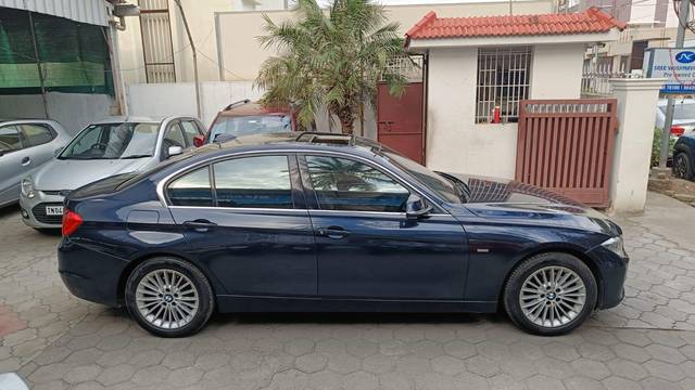 https://images10.gaadi.com/usedcar_image/3695739/original/processed_img2925229__usedcar_13_5701701335669_1701335694.jpeg?imwidth=6401