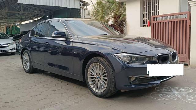 https://images10.gaadi.com/usedcar_image/3695739/original/processed_img2925229__usedcar_4_5701701335669_1701335692.jpeg?imwidth=6400