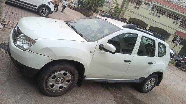 https://images10.gaadi.com/usedcar_image/3695779/original/processed_b87ce58e-f353-4b9e-b876-89bbe5ce9f37.jpeg?imwidth=6402