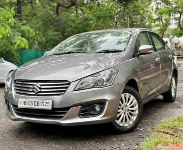 https://images10.gaadi.com/usedcar_image/3695821/original/processed_img2925278__used_car_2925278_1701338434.jpg?imwidth=6401