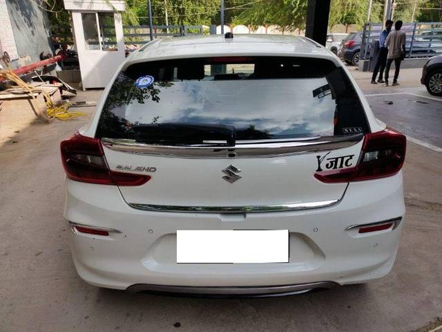https://images10.gaadi.com/usedcar_image/3695918/original/processed_2aeed970-21f1-41e0-b21c-cca5a2ec14fa.jpeg?imwidth=6401